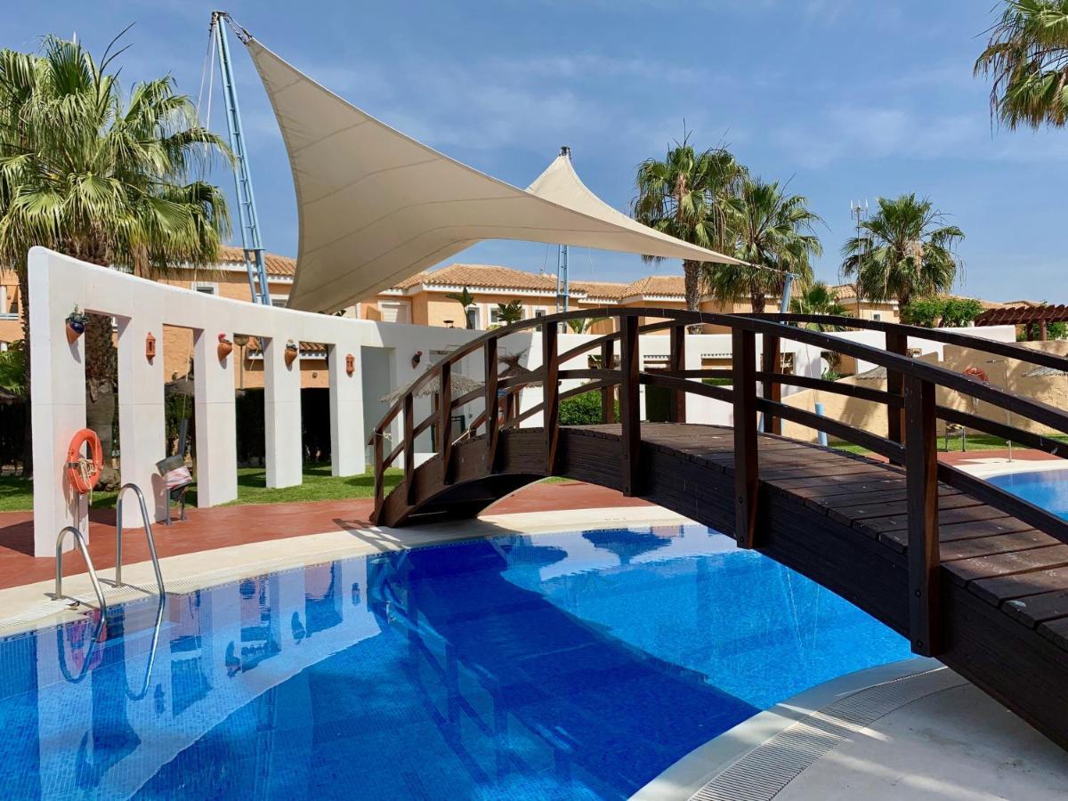 Marinas Sol - Tu Hogar Con Jardin Privado! Lejlighed Vera Eksteriør billede