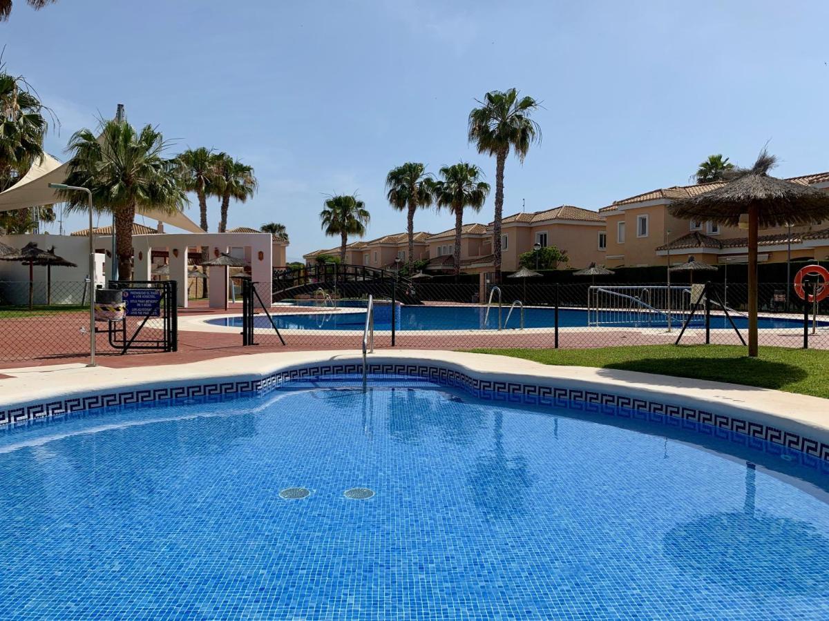Marinas Sol - Tu Hogar Con Jardin Privado! Lejlighed Vera Eksteriør billede